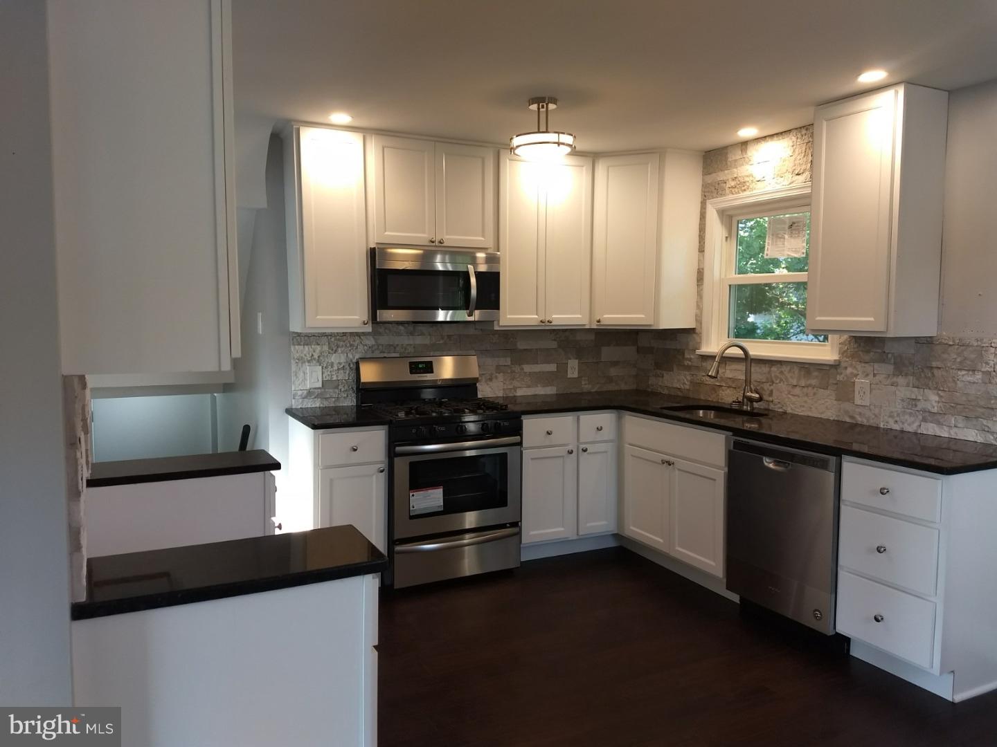 452 Spring Road Hammonton, NJ 08037 - Photo 10 of 24