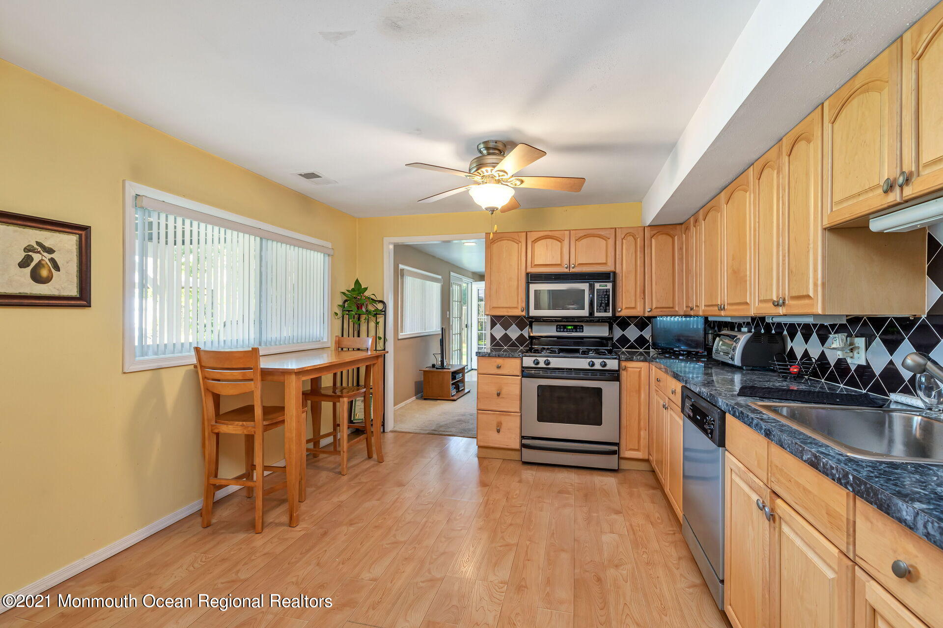 2004 Gardner Road Wall, NJ 07719 - Photo 25 of 46 018-1920x1280-photo