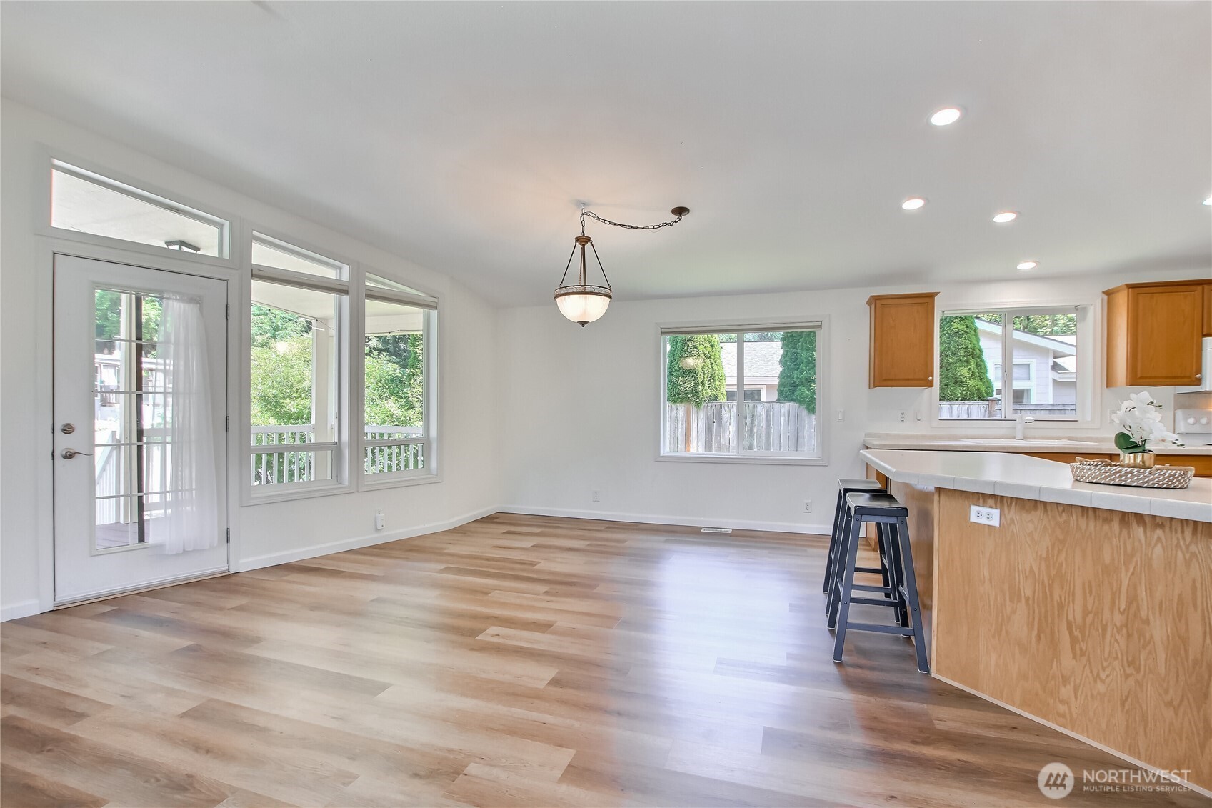 3232 206th Place Southeast Bothell, WA 98012 - Photo 7 of 34