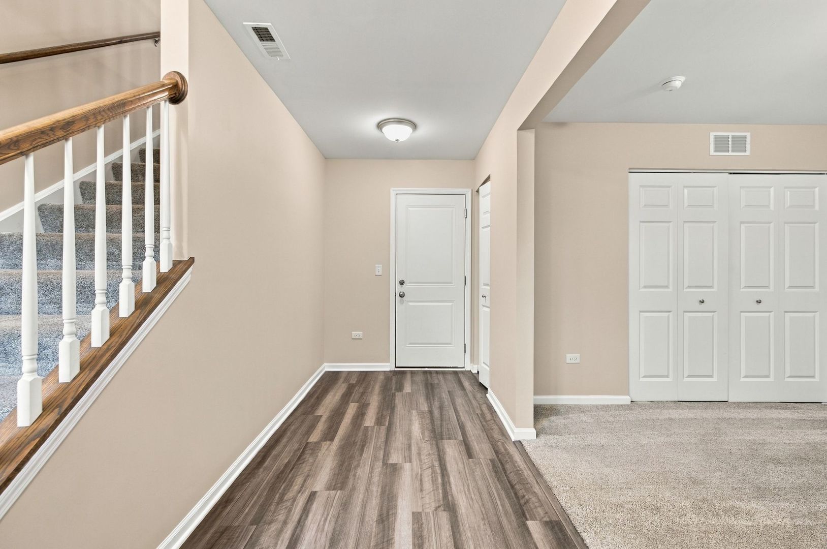 4134 Irving Road Aurora, IL 60504 - Photo 4 of 25 Gallery Image 4