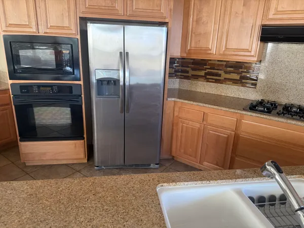 $3,995 | 59 Shoreline Drive, Rancho Mirage, CA 92270