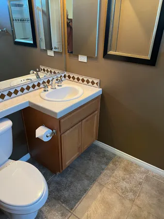 $4,000 | 59 Shoreline Drive, Rancho Mirage, CA 92270