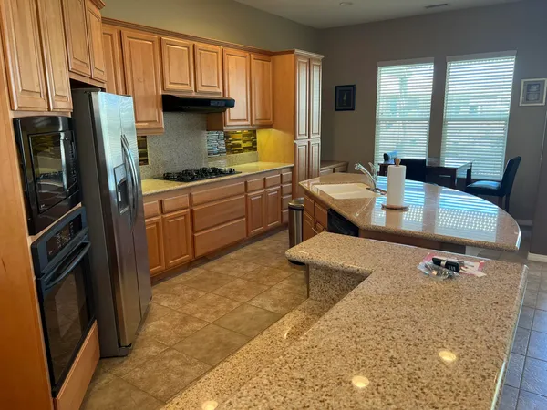 $4,000 | 59 Shoreline Drive, Rancho Mirage, CA 92270