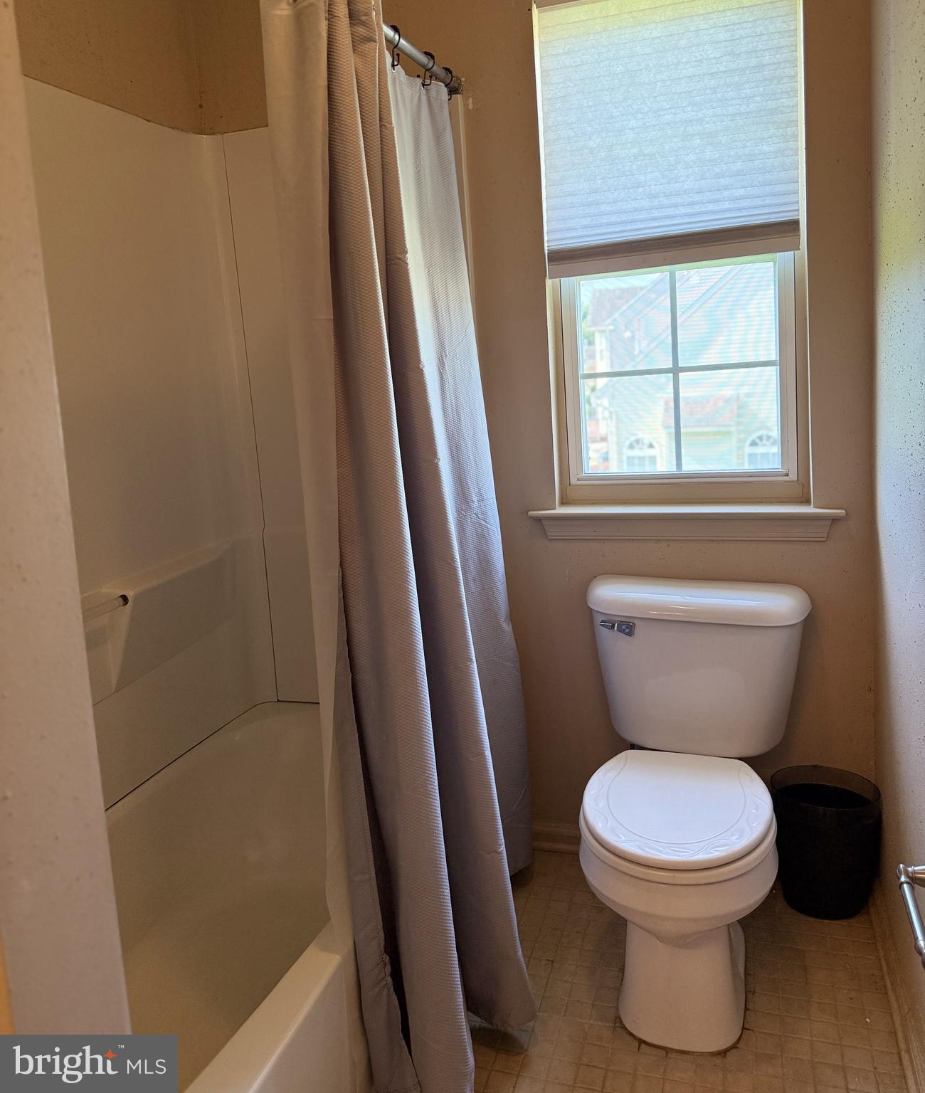 135 Juniper Lane Swedesboro, NJ 08085 - Photo 35 of 40 a bathroom with a toilet and a shower