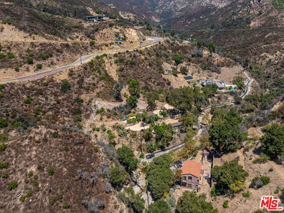 2961 Gorge Road Malibu, CA 90265 - Photo 34 of 58 Gallery Image 34