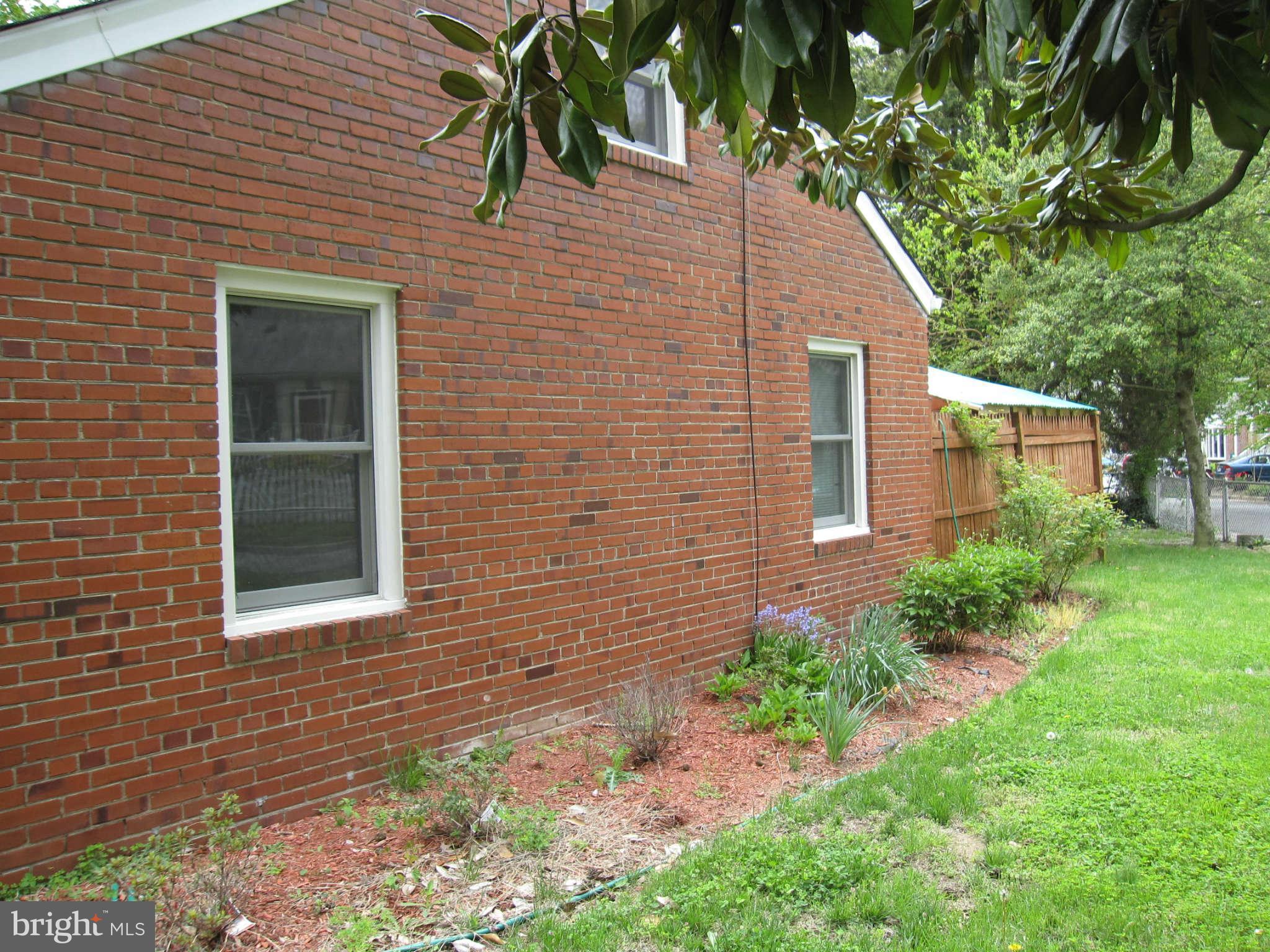 301 East Braddock Road Alexandria, VA 22301 - Photo 2 of 9 Exterior (General)
