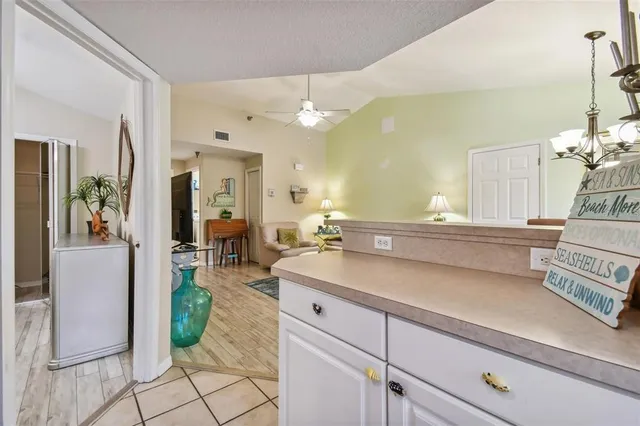 $254,000 | 21103 Patio View Court, Unit 3305, Lutz, FL 33558