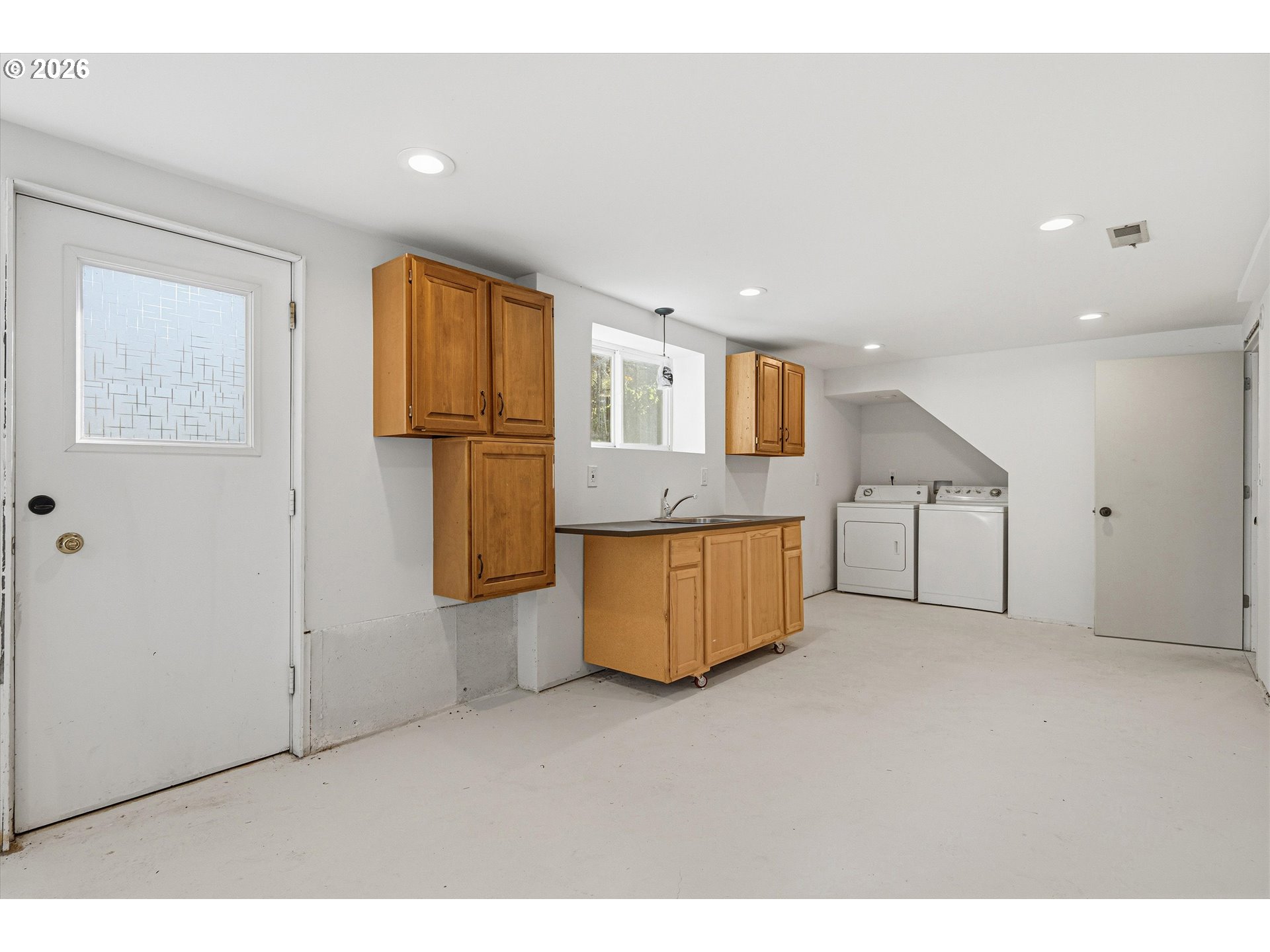 12802 Southeast Knapp Street Portland, OR 97236 - Photo 37 of 48