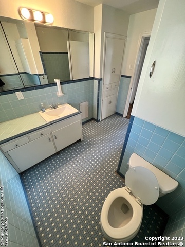 370 East Sunset Road San Antonio, TX 78209 - Photo 15 of 21