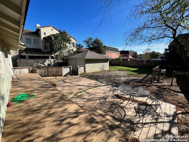 370 East Sunset Road San Antonio, TX 78209 - Photo 19 of 21