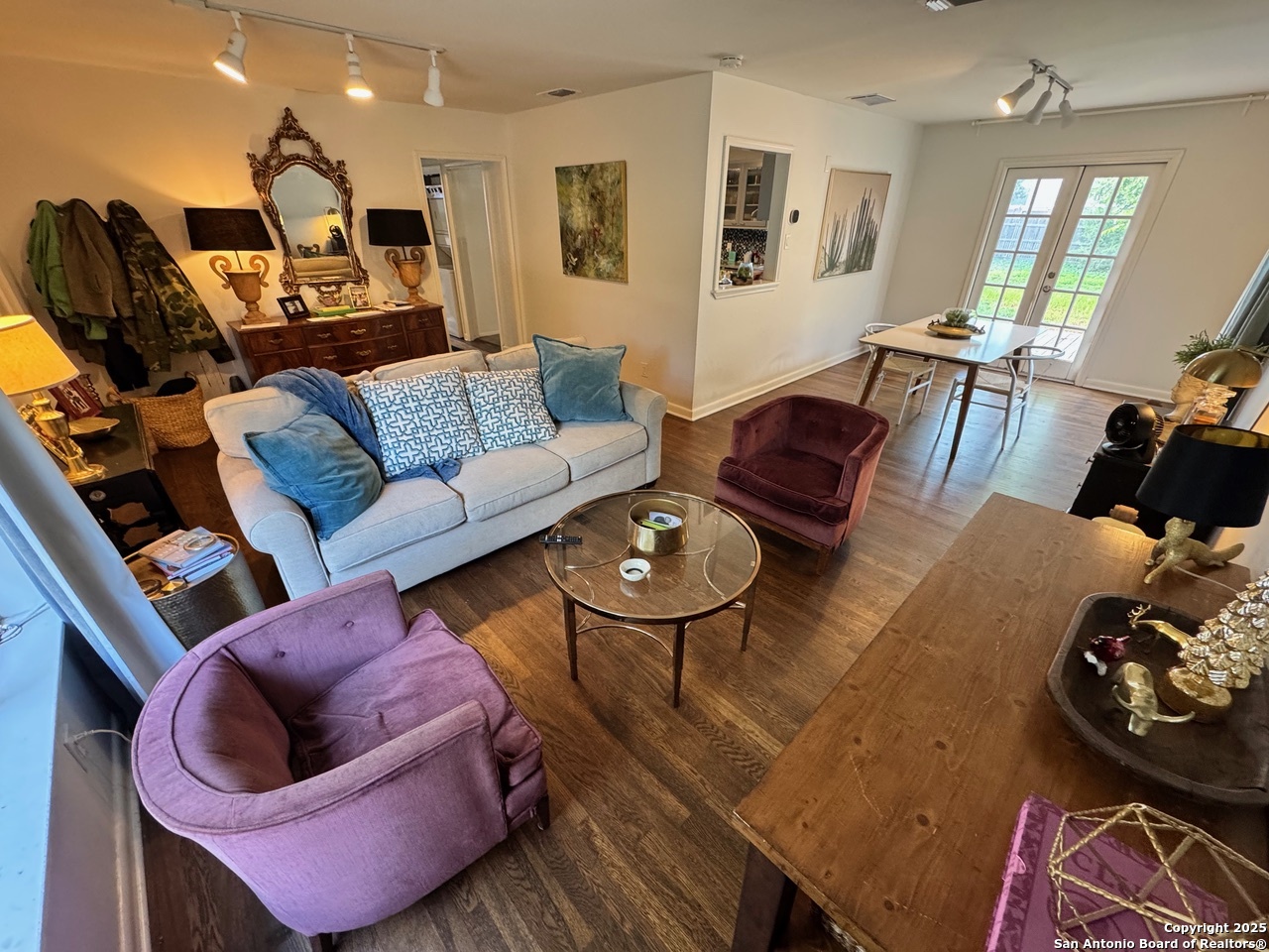 370 East Sunset Road San Antonio, TX 78209 - Photo 3 of 21