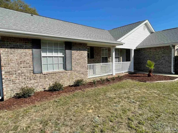 $275,000 | 4873 La Casa Circle, Pace, FL 32571
