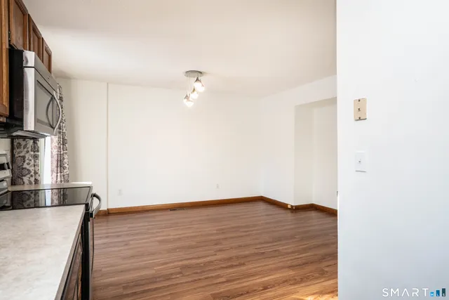 $2,650 | 449 South Main Street, Unit 88, Manchester, CT 06040