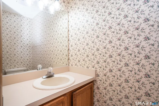 $2,650 | 449 South Main Street, Unit 88, Manchester, CT 06040