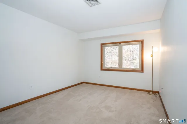 $2,650 | 449 South Main Street, Unit 88, Manchester, CT 06040