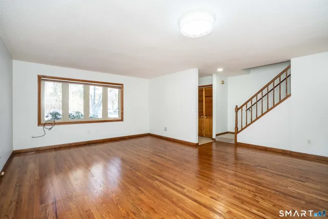 $2,650 | 449 South Main Street, Unit 88, Manchester, CT 06040