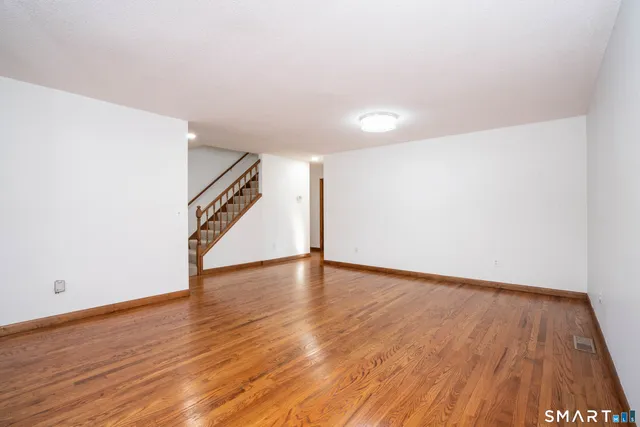 $2,650 | 449 South Main Street, Unit 88, Manchester, CT 06040