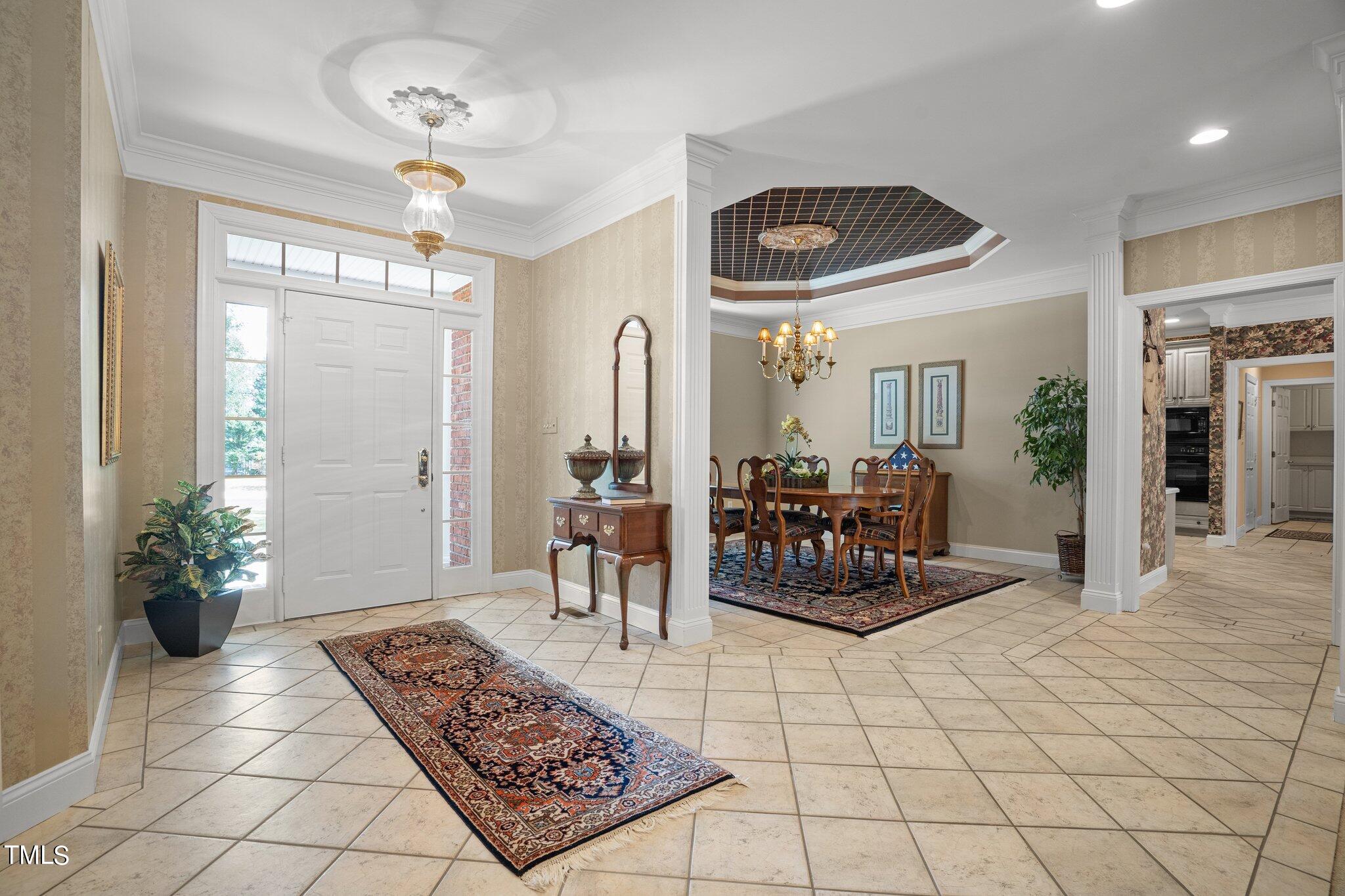 7220 Dime Drive Raleigh, NC 27606 - Photo 9 of 47 Foyer