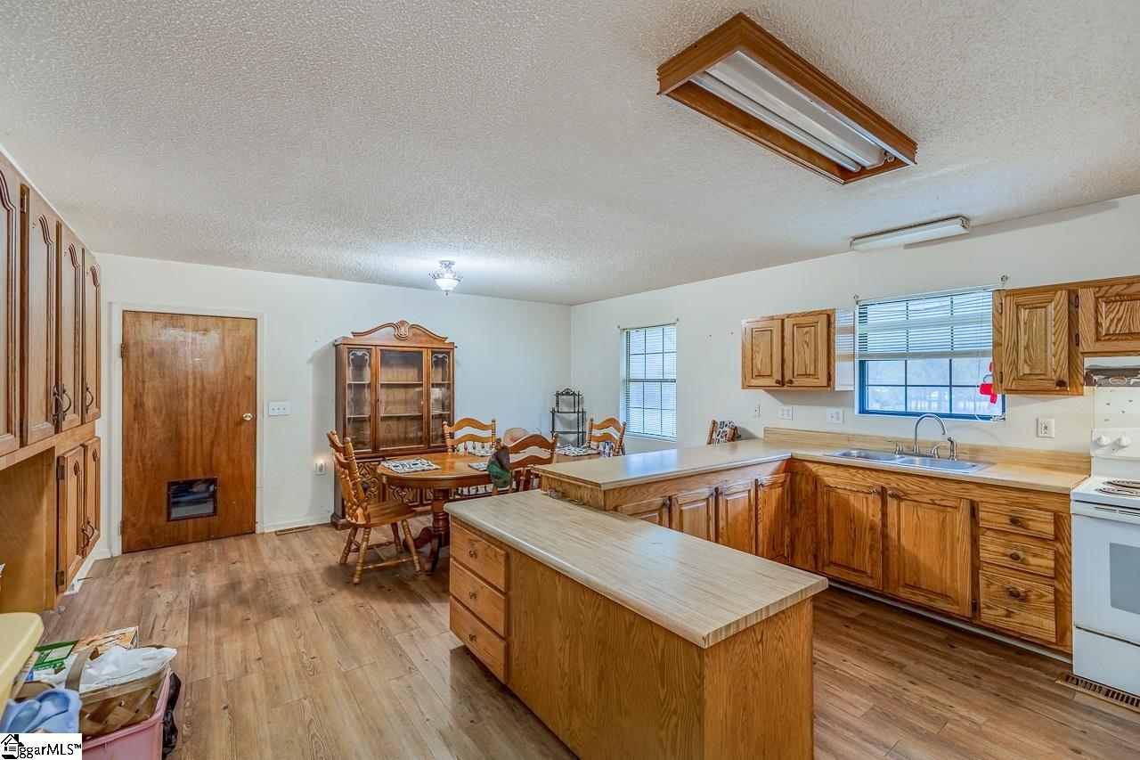1280 South 114 Enoree, SC 29335 - Photo 5 of 25 Gallery Image 5