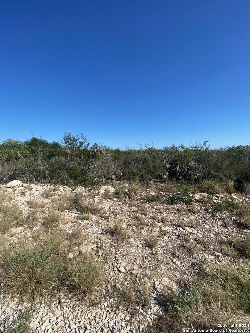 29 Rocky Hills Uvalde, TX 78801 - Photo 2 of 6