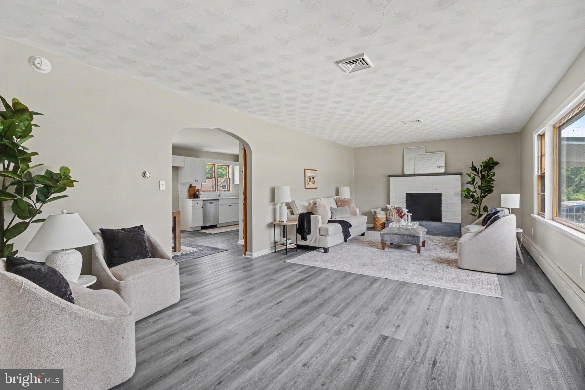 6821 Spring Road Shermans Dale, PA 17090 - Photo 6 of 31