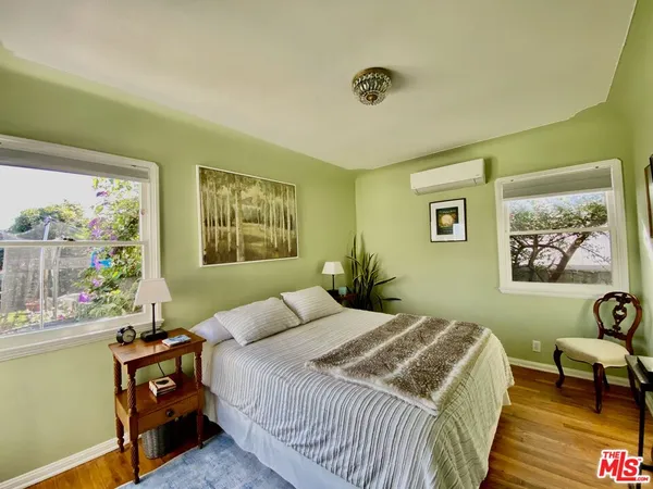 $4,700 | West 83rd Street, Los Angeles, CA 90045