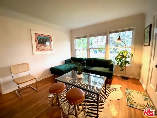 $4,700 | West 83rd Street, Los Angeles, CA 90045