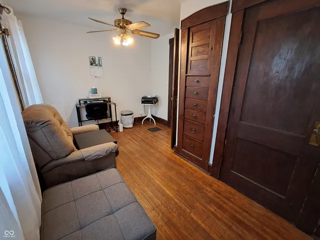 $320,000 | 617 East 37th Street, Indianapolis, IN 46205