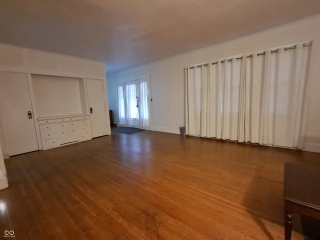 $320,000 | 617 East 37th Street, Indianapolis, IN 46205