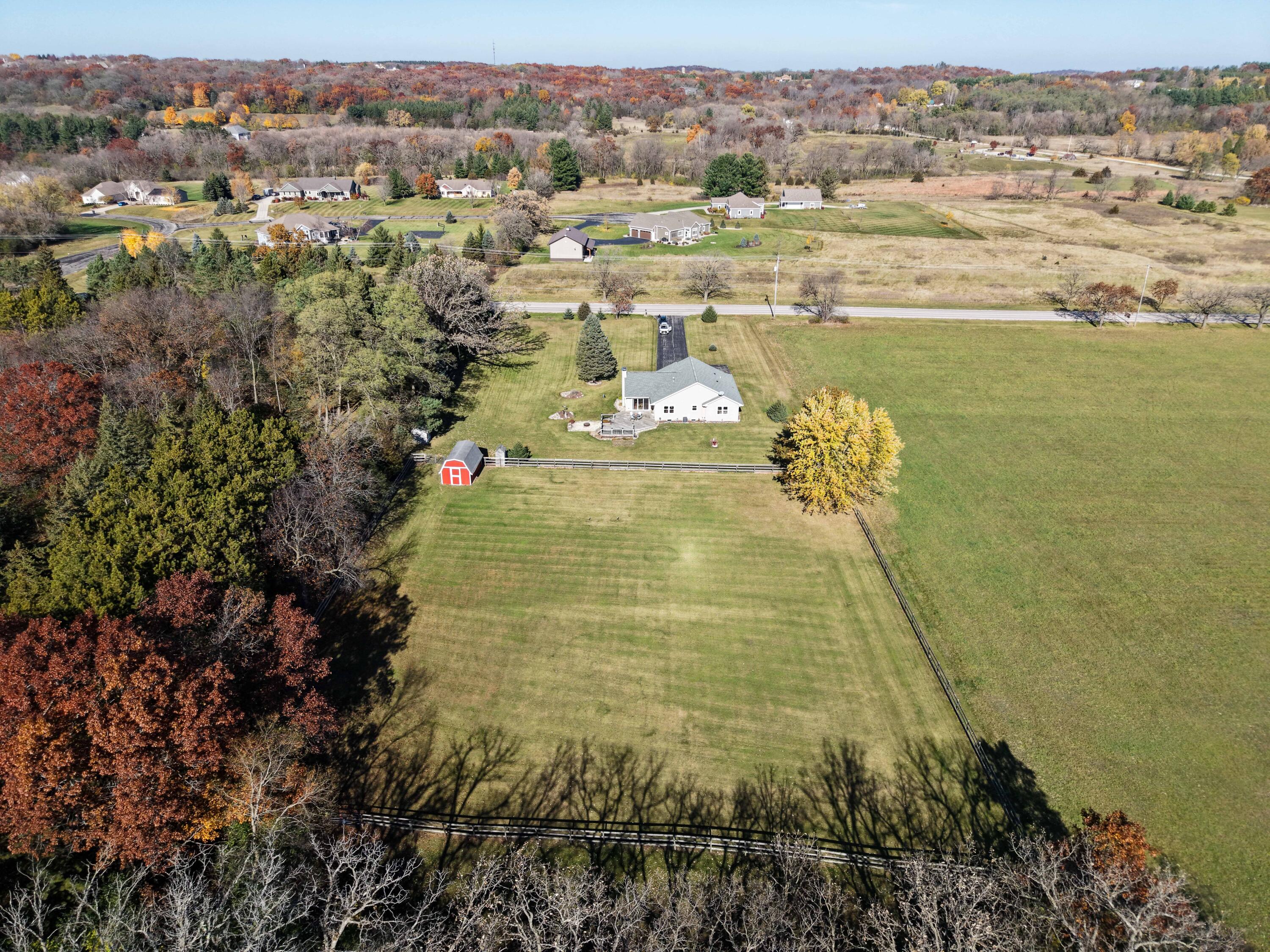 S102-w32709 County Road East Mukwonago, WI 53149 - Photo 13 of 44 DJI_20251107115709_0098_D