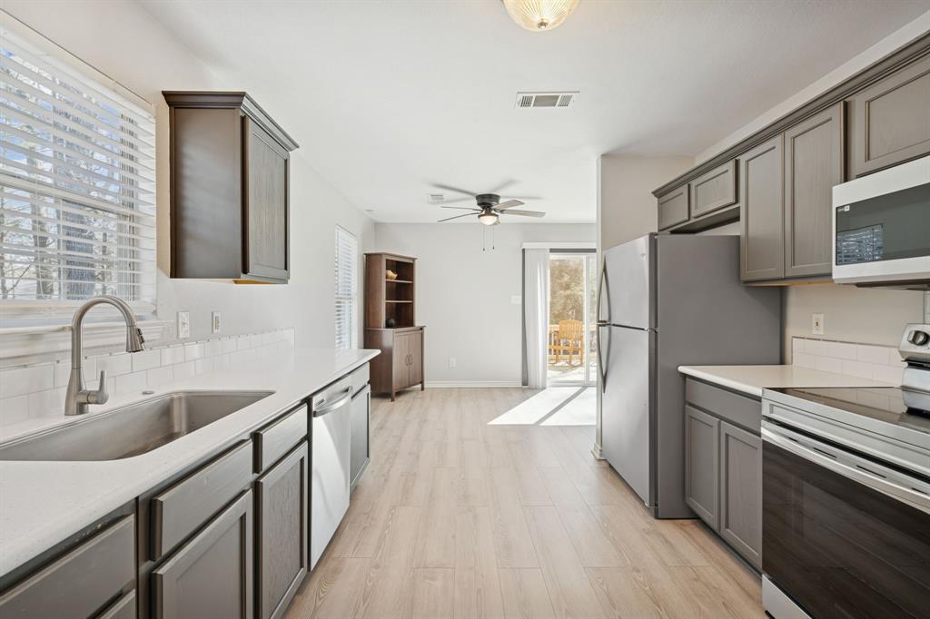 1408 Riverside Drive Quinlan, TX 75474 - Photo 10 of 29