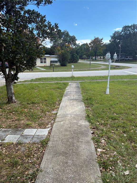 1500 Daroca Drive Deltona, FL 32725 - Photo 21 of 22 a view of a park
