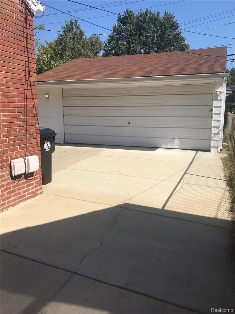 10036 Inkster Road Redford, MI 48239 - Photo 12 of 23 IMG_1133.JPG