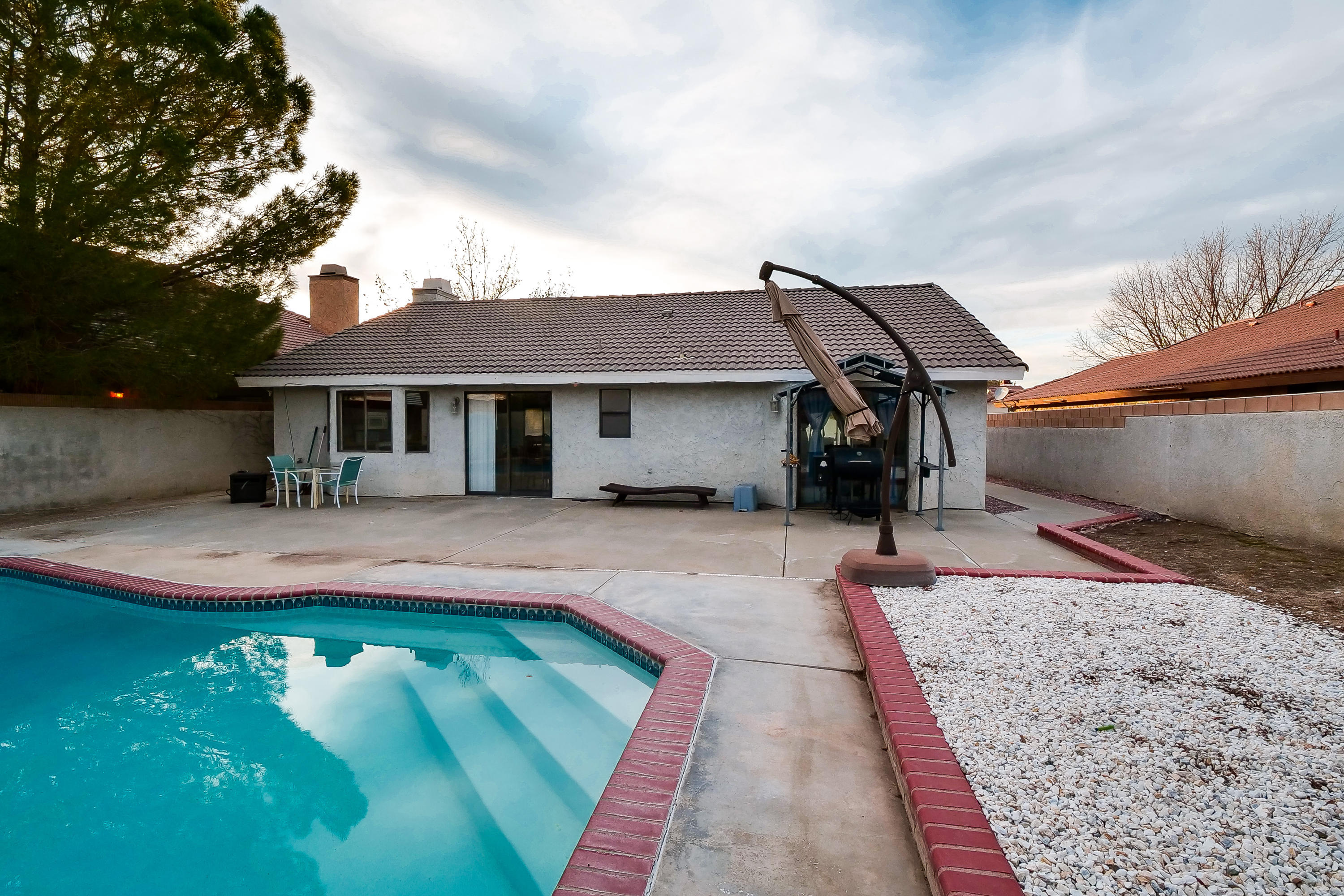 44026 Ruthron Avenue Lancaster, CA 93536 - Photo 23 of 25 Ruthron Interior-21