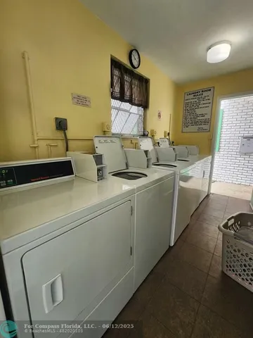 $1,490 | 1801 Northeast 62nd Street, Unit 105, Fort Lauderdale, FL 33308