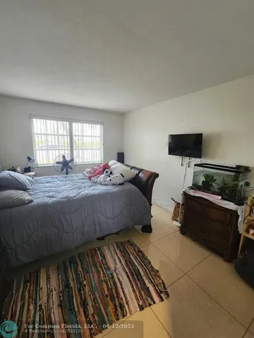 $1,490 | 1801 Northeast 62nd Street, Unit 105, Fort Lauderdale, FL 33308