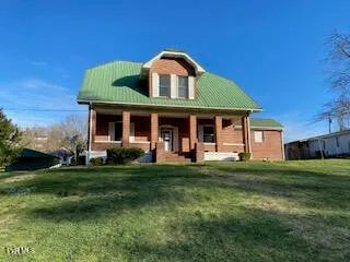 $130,900 | 327 South Johnson Drive, Pennington Gap, VA 24277