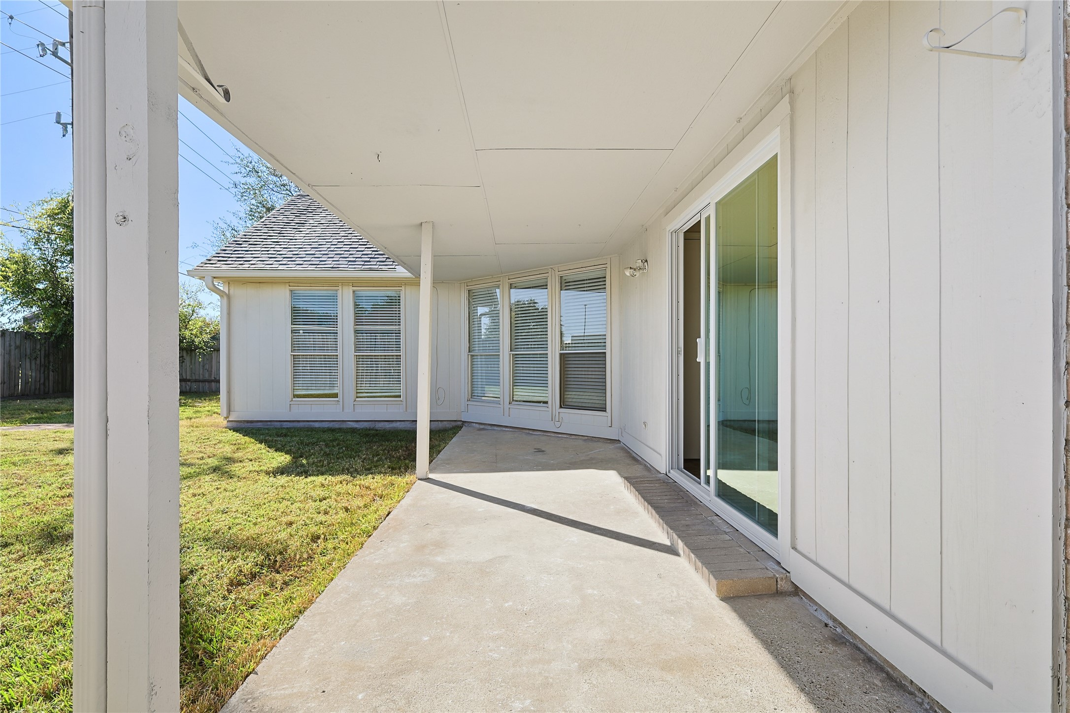 19006 Keyturn Lane Humble, TX 77346 - Photo 20 of 21 a house view with a backyard space