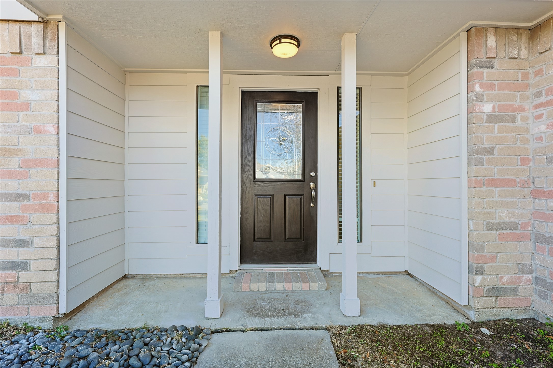 19006 Keyturn Lane Humble, TX 77346 - Photo 2 of 21 a view of entrance door of a house