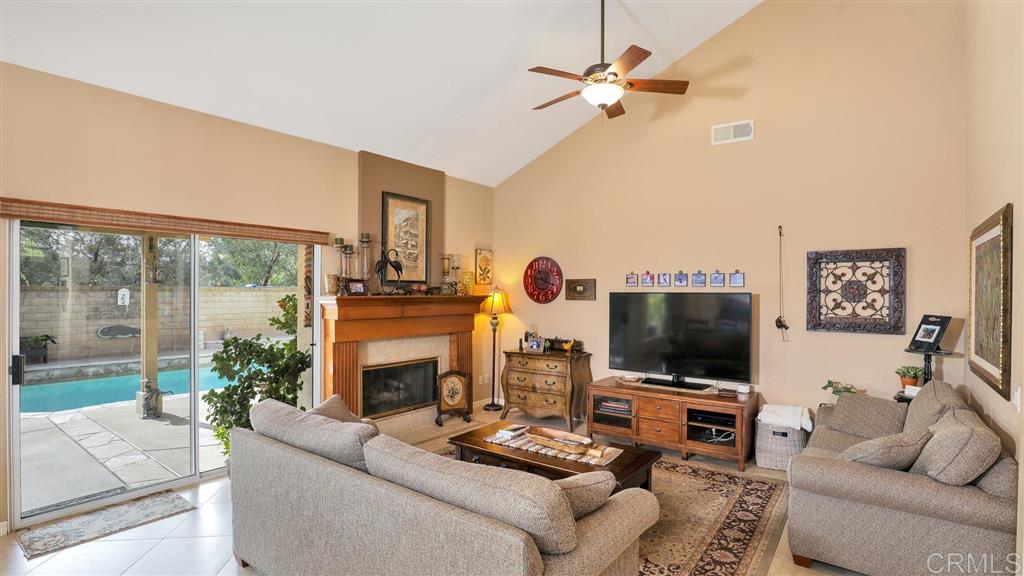 12333 Mesa Crest Road Poway, CA 92064 - Photo 4 of 25 Gallery Image 4