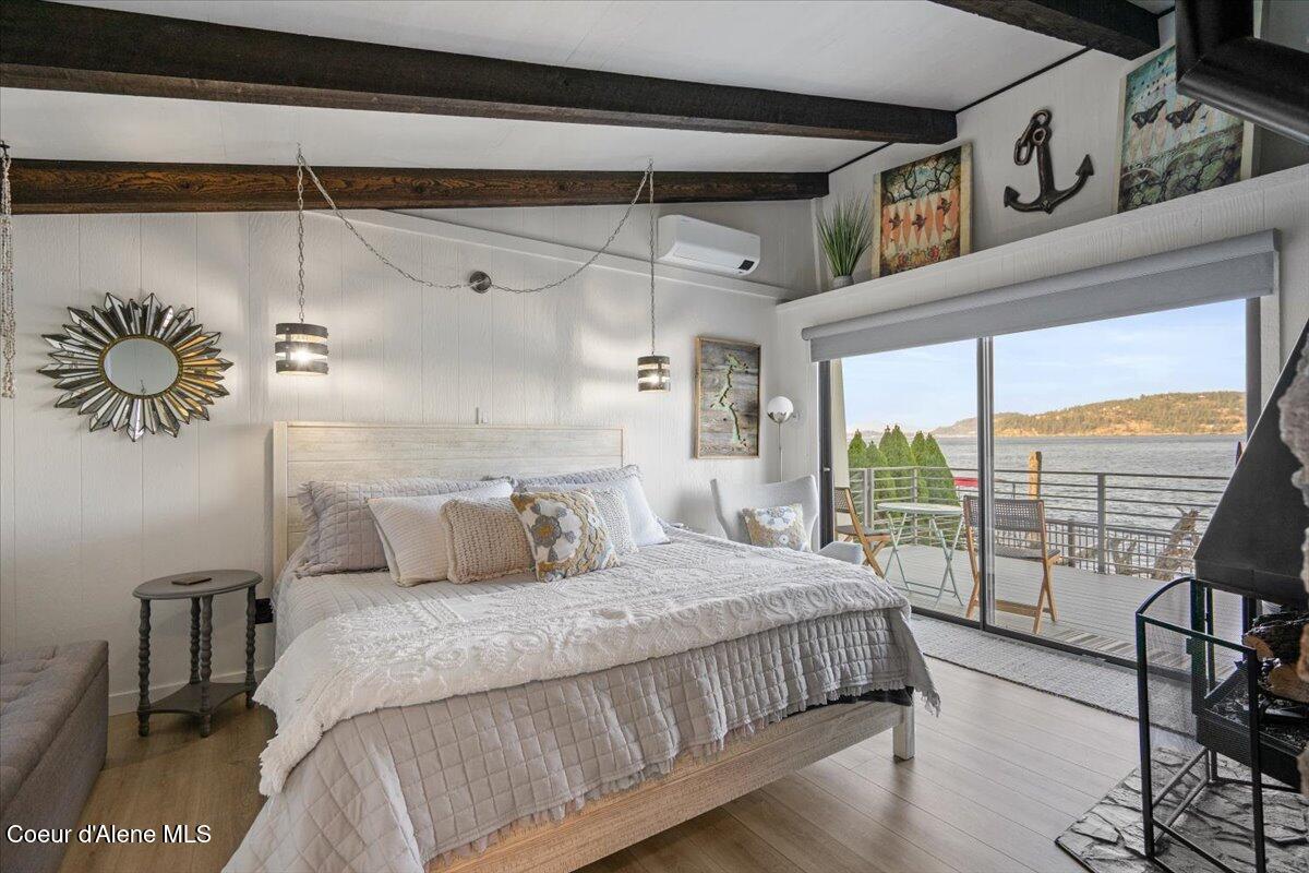 3607 South Eddyville Road Harrison, ID 83833 - Photo 19 of 42 19-Primary bedroom