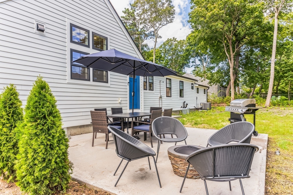 194 Hinckley Road Barnstable, MA 02601 - Photo 22 of 32