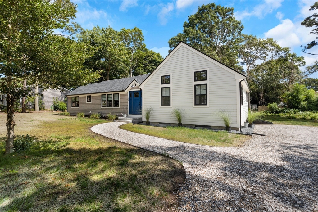 194 Hinckley Road Barnstable, MA 02601 - Photo 25 of 32