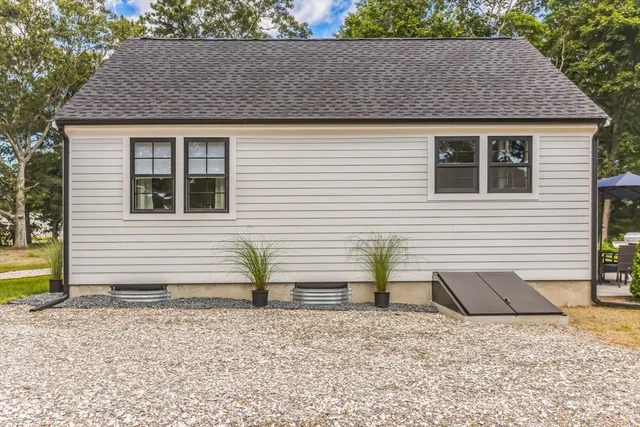 $799,900 | 194 Hinckley Road, Hyannis, MA 02601