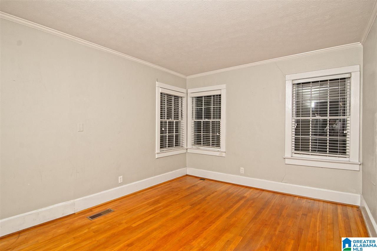 1217 Forest Lane Anniston, AL 36207 - Photo 11 of 22