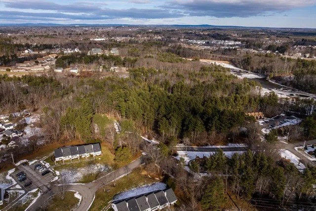 $379,900 | 3 Greenfield Drive, Unit C, Dover, NH 03820