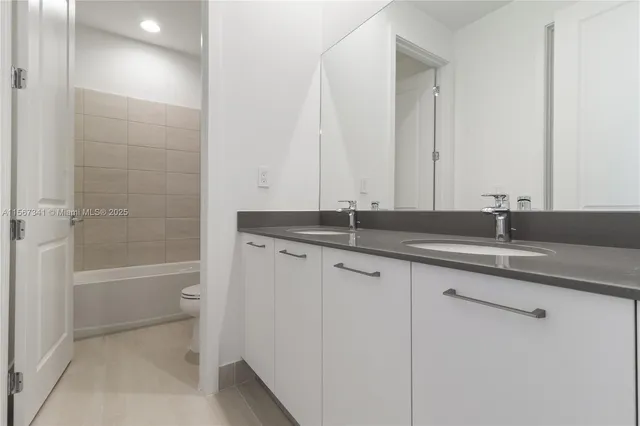 $2,000,000 | 2391 Southwest 123rd Terrace, Davie, FL 33325