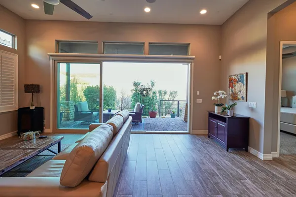$4,950 | 26627 North 104th Way, Scottsdale, AZ 85262