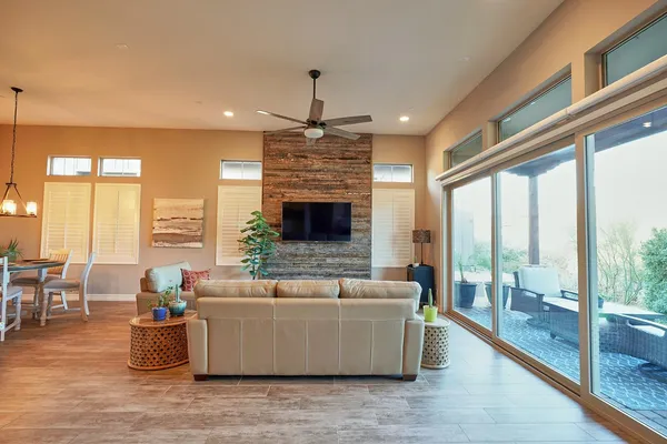$4,950 | 26627 North 104th Way, Scottsdale, AZ 85262