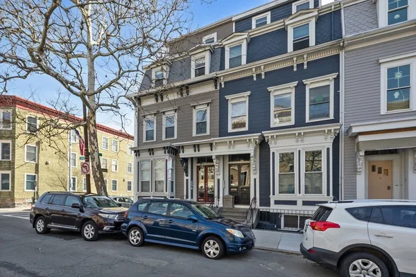 $4,400 | 88 G Street, Unit B, Boston, MA 02127